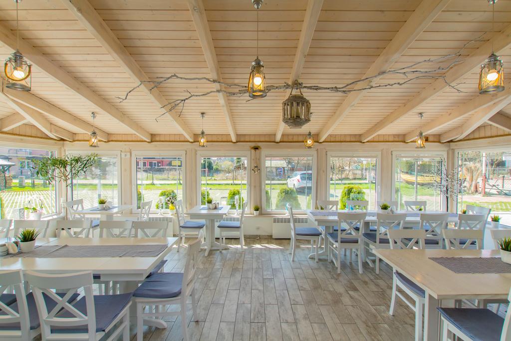 Pensjonat Riwiera Z Widokiem Na Zalew Wislany Krynica Morska Exterior foto